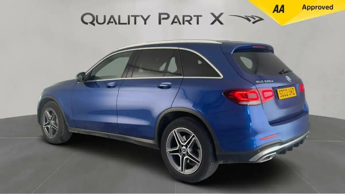 2022-mercedes-benz-glc-class-20d-glc220d-amg-line-195ps-station-wagon-5d-1950cc-4matic-plus-big-4