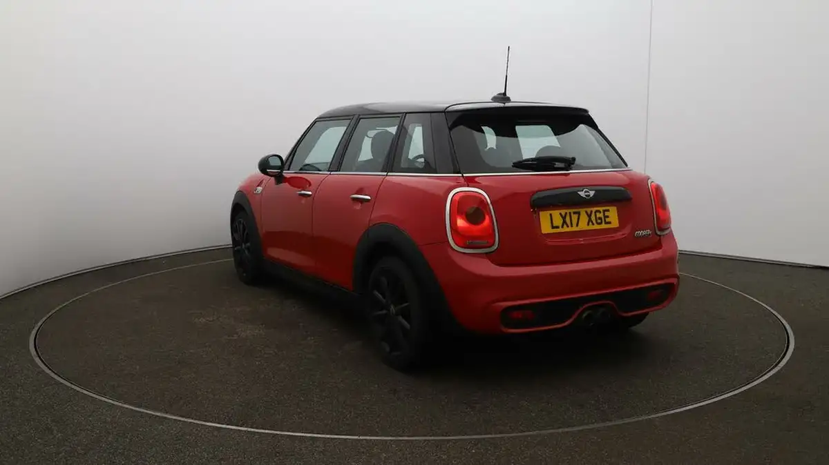 2017-mini-cooper-20-cooper-s-ss-hatchback-5d-big-49