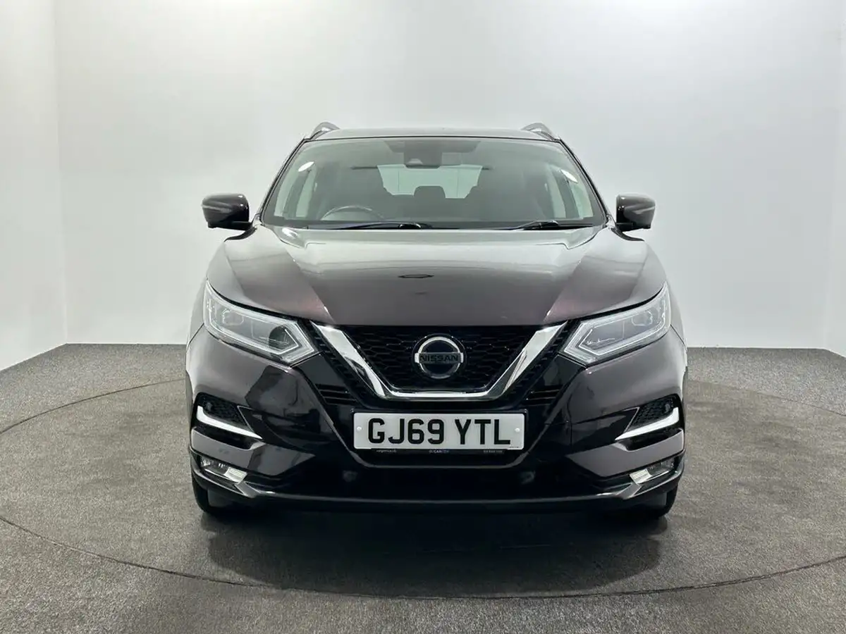 2019-nissan-qashqai-13-dig-t-tekna-140ps-big-1