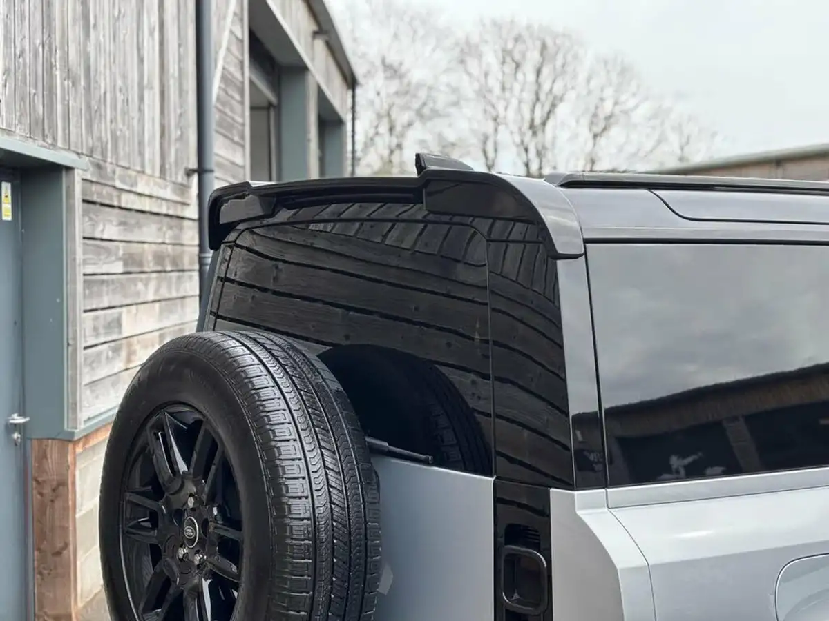 2022-land-rover-110-defender-30-d250-hard-top-se-110-2997cc-big-44