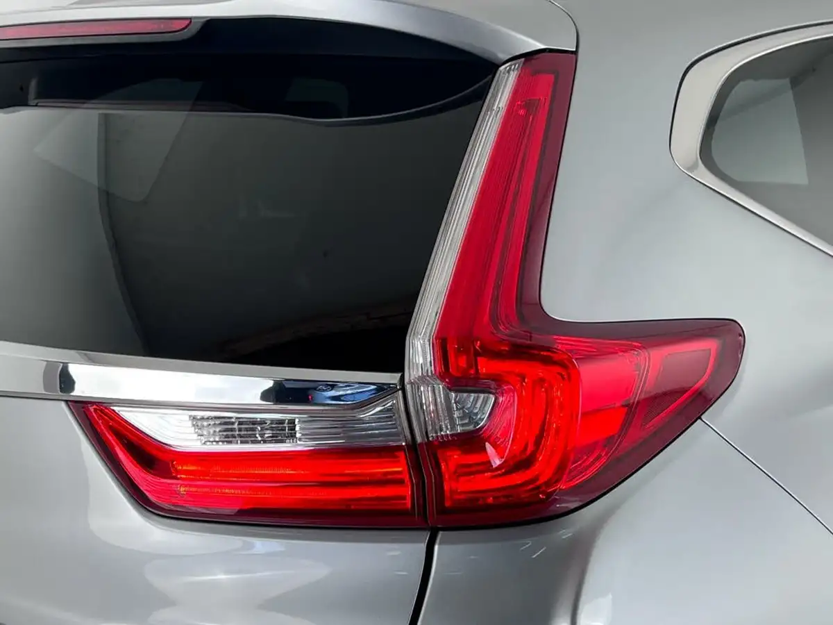 2018-honda-cr-v-15-vtec-turbo-sr-193ps-cvt-big-7