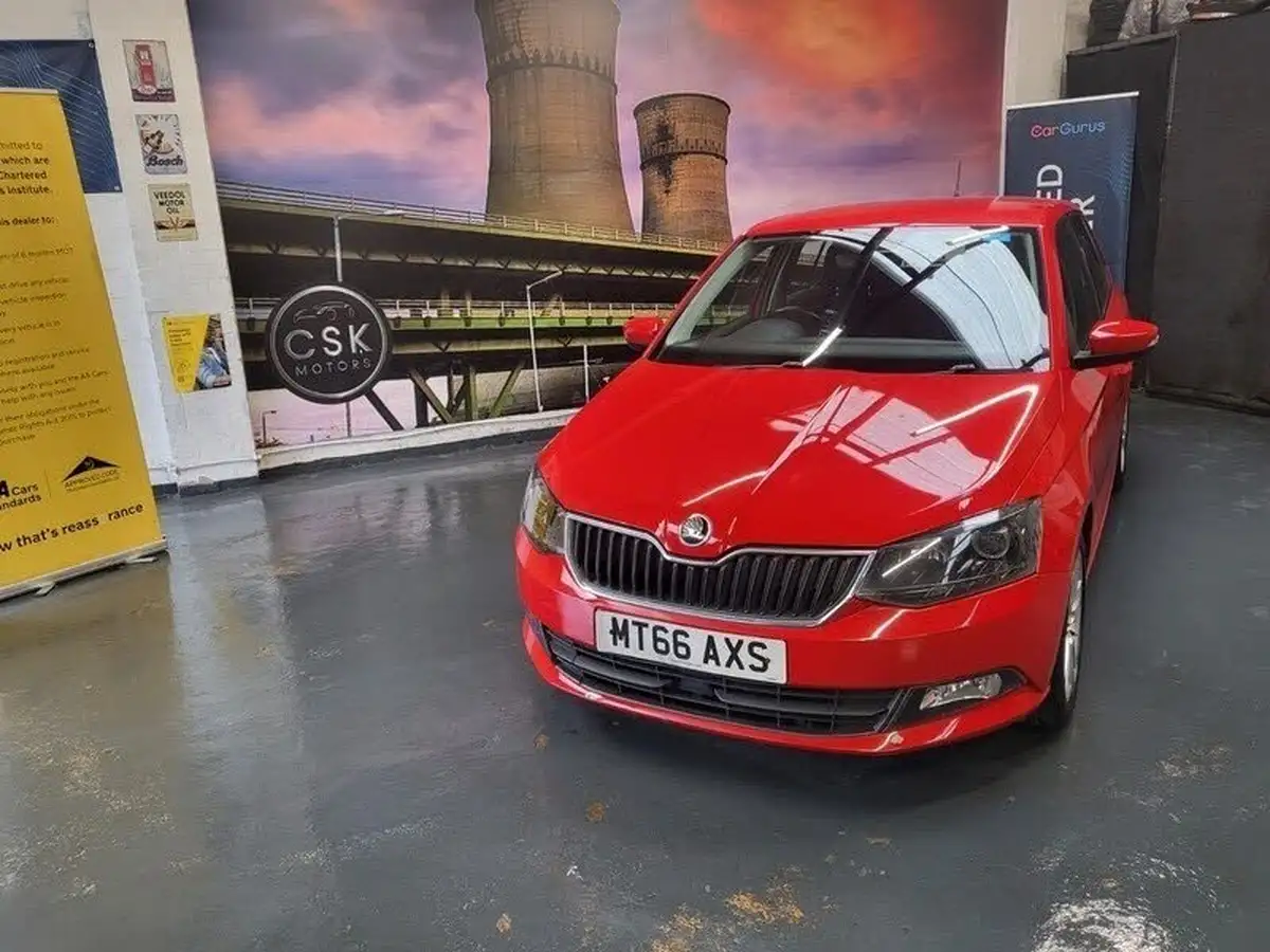 2016-skoda-fabia-12-tsi-se-l-90ps-hatchback-big-2
