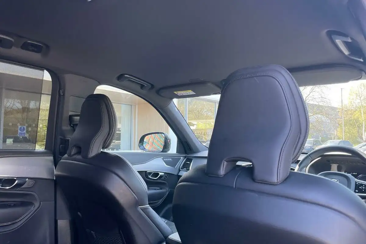 2022-volvo-xc90-20-t8-r-design-455bhp-big-24