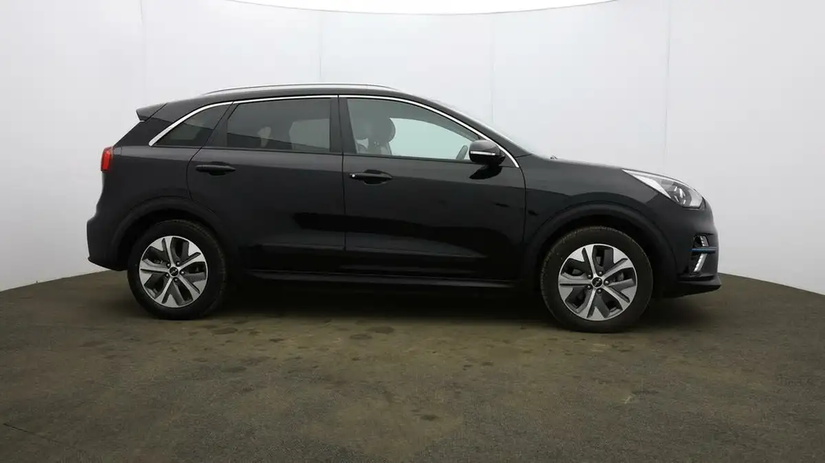 2022-kia-e-niro-ev-2-64-big-43