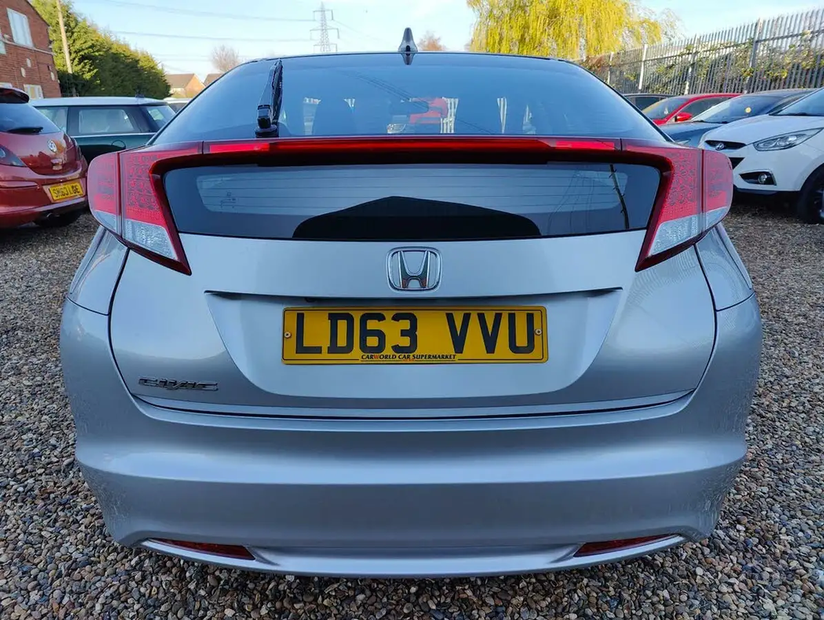 2013-honda-civic-16td-es-big-5