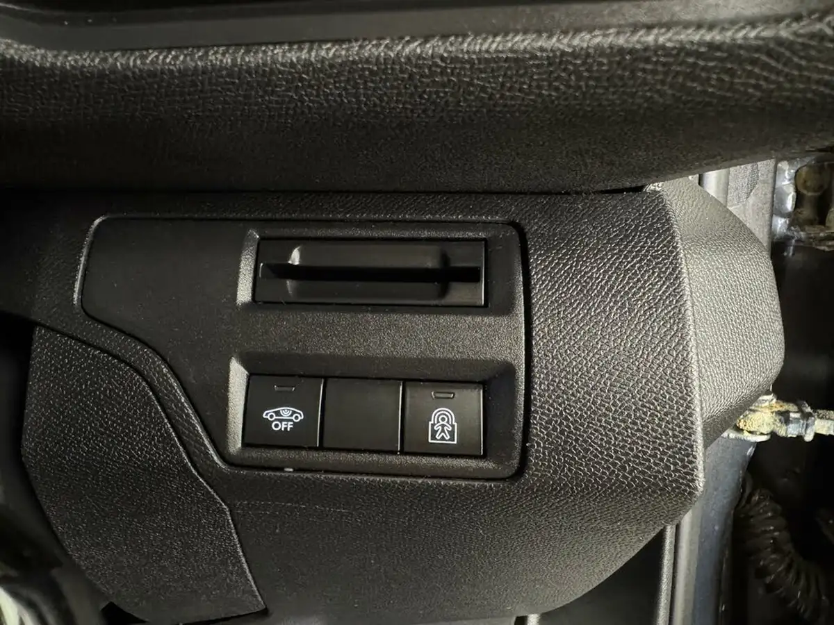 2018-peugeot-3008-suv-16-thp-gt-line-big-22