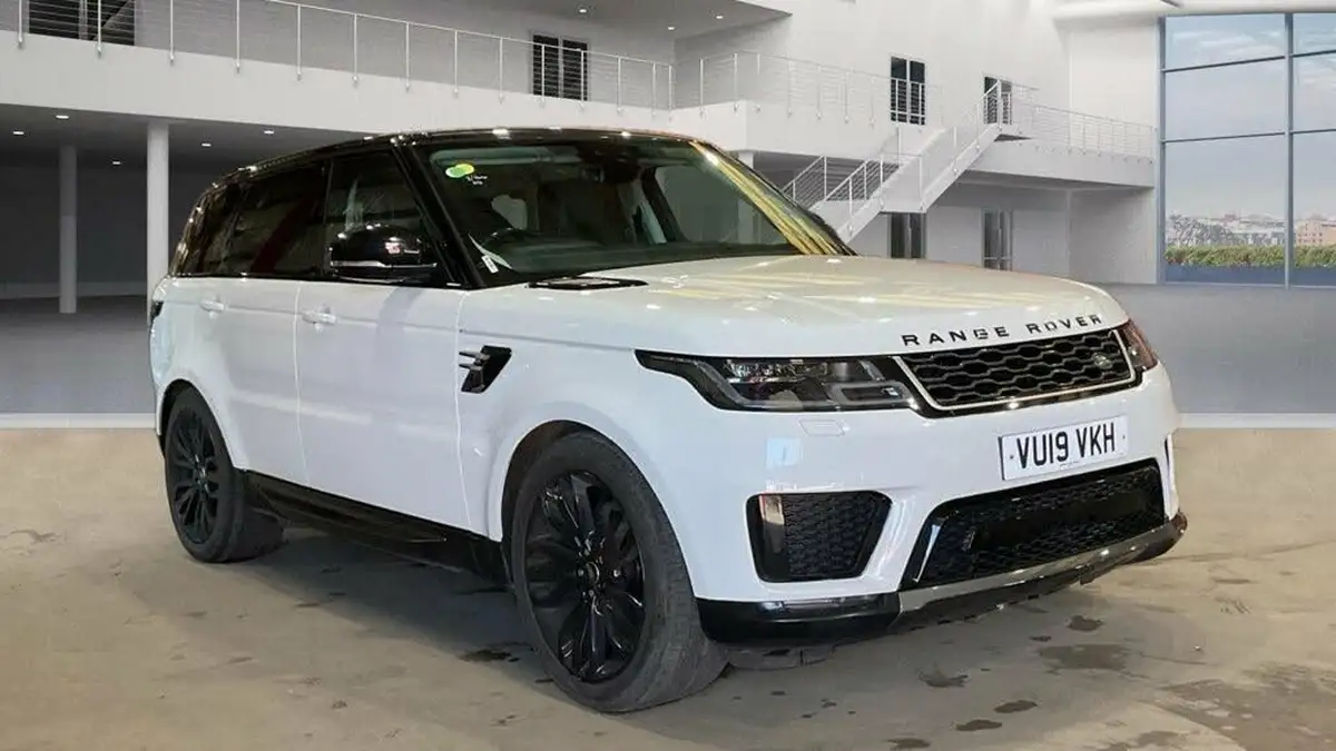 2019-land-rover-range-rover-sport-30-sdv6-hse-big-4