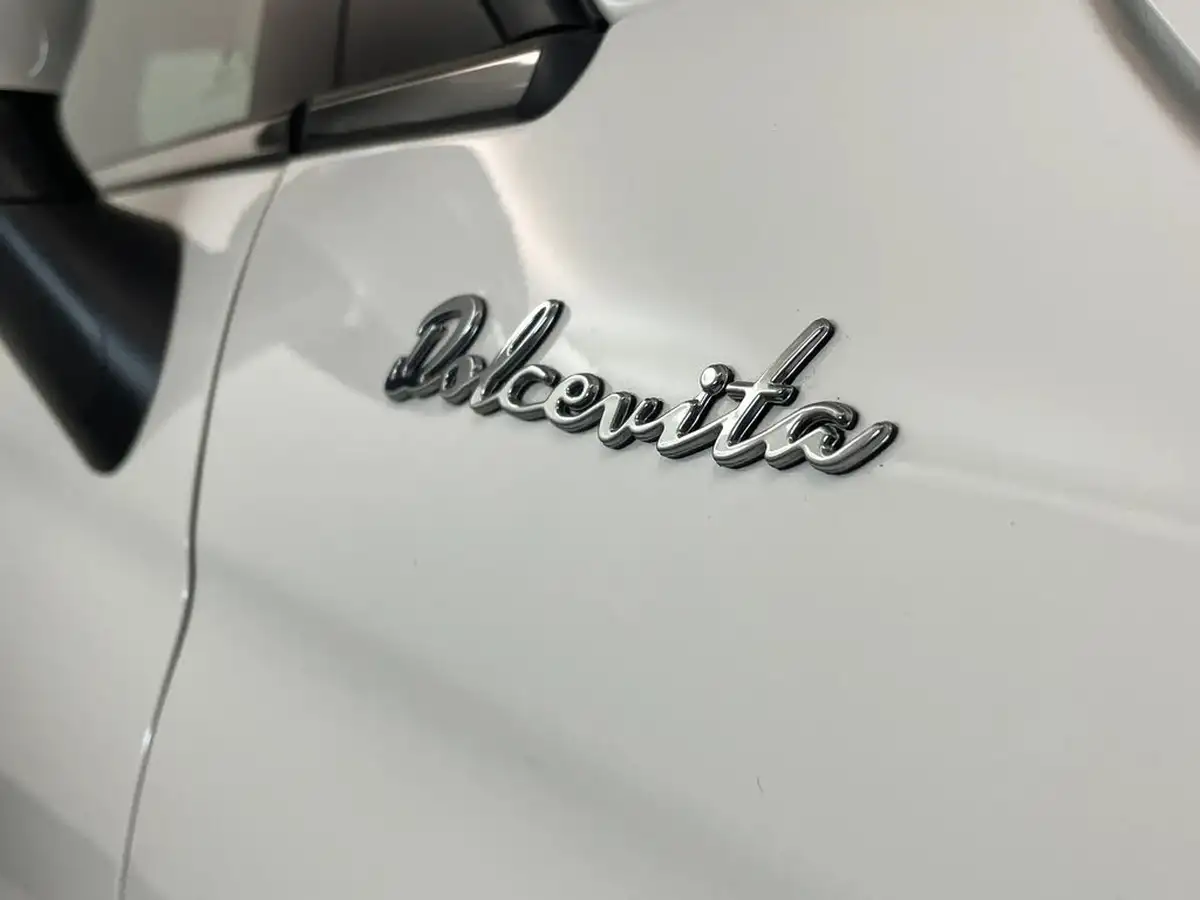 2022-fiat-500-10-dolcevita-big-15