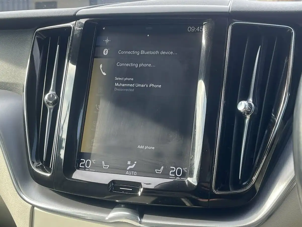 2019-volvo-xc60-20td-b4-momentum-big-20