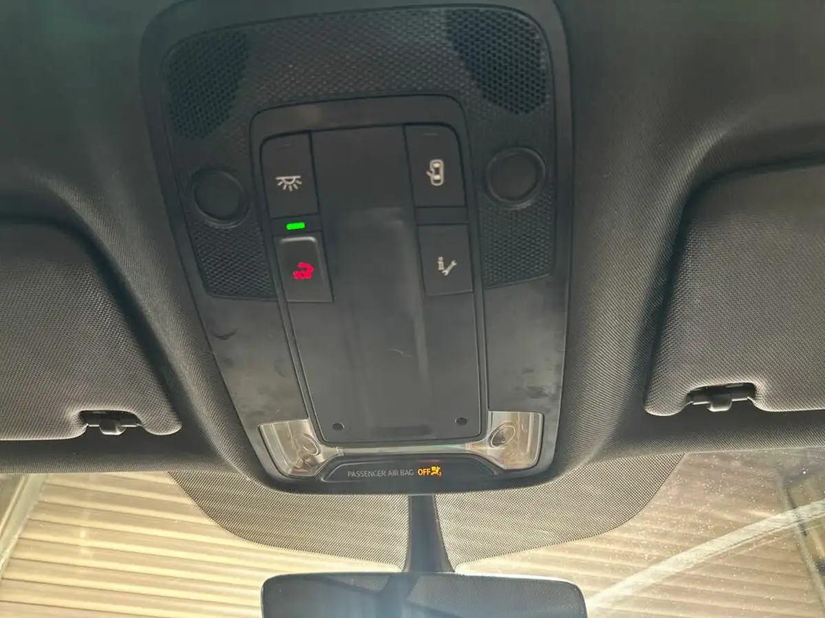 2022-audi-q2-10-30-tfsi-s-line-big-28