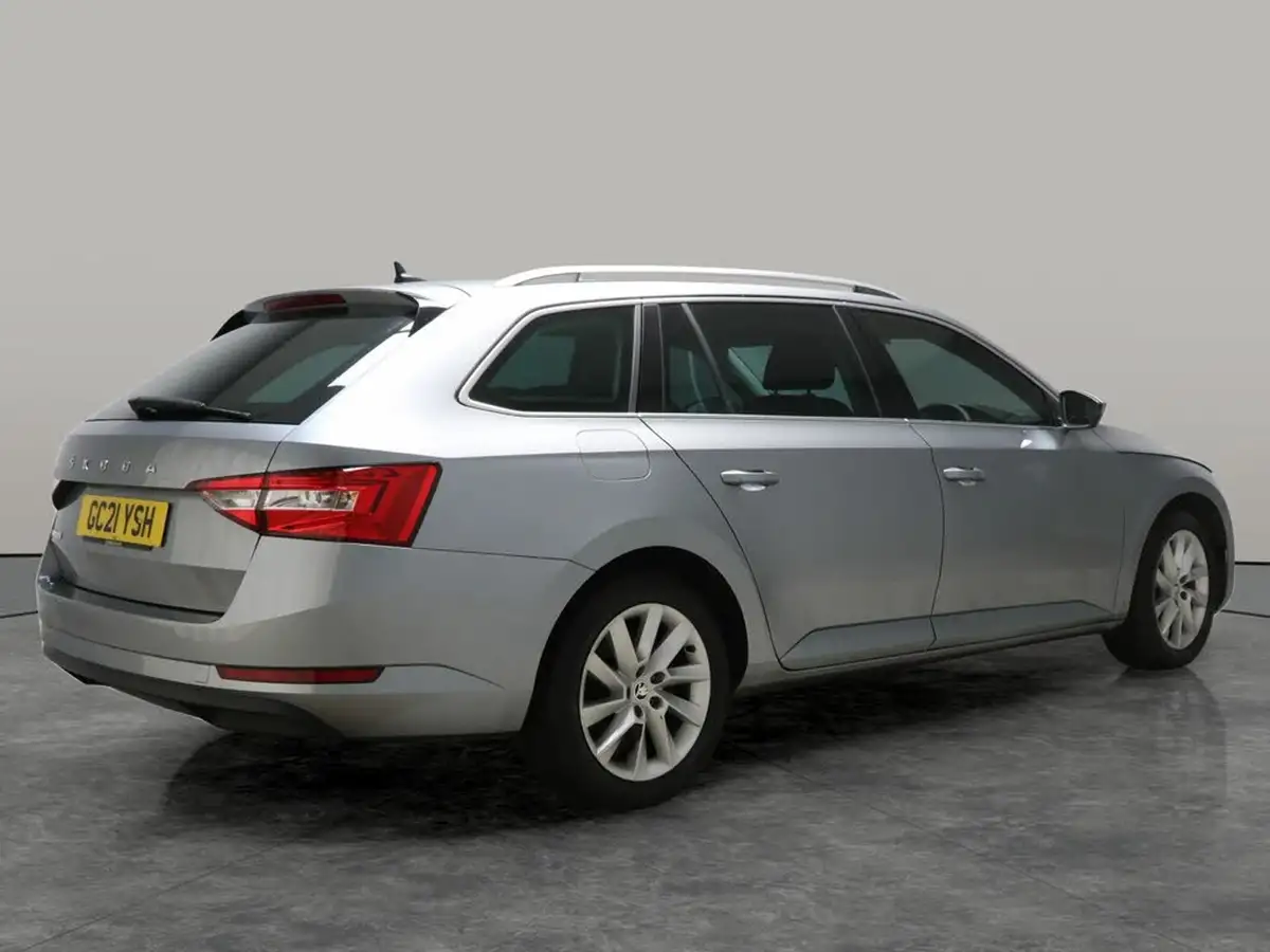 2021-skoda-superb-15-tsi-se-technology-estate-dsg-big-7
