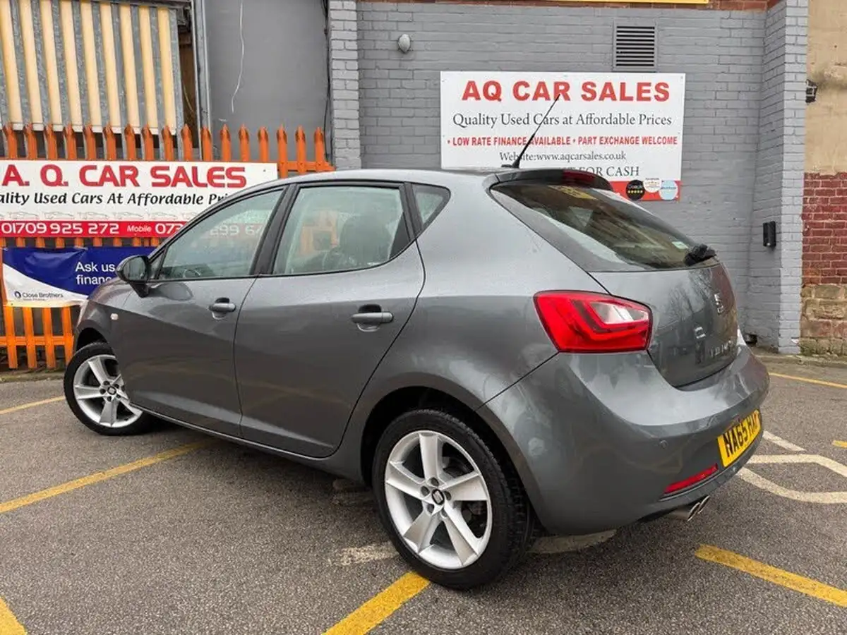 2015-seat-ibiza-12-tsi-fr-hatchback-5d-big-4
