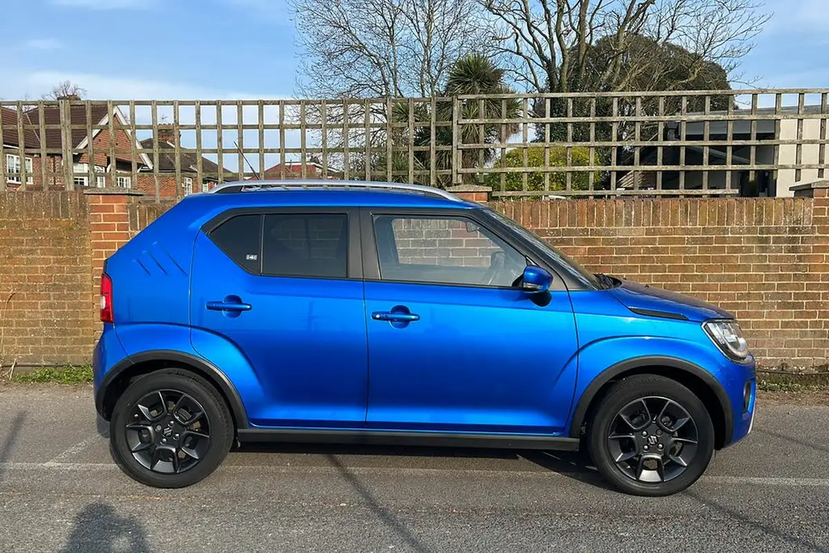 2022-suzuki-ignis-12-dualjet-sz5-big-4