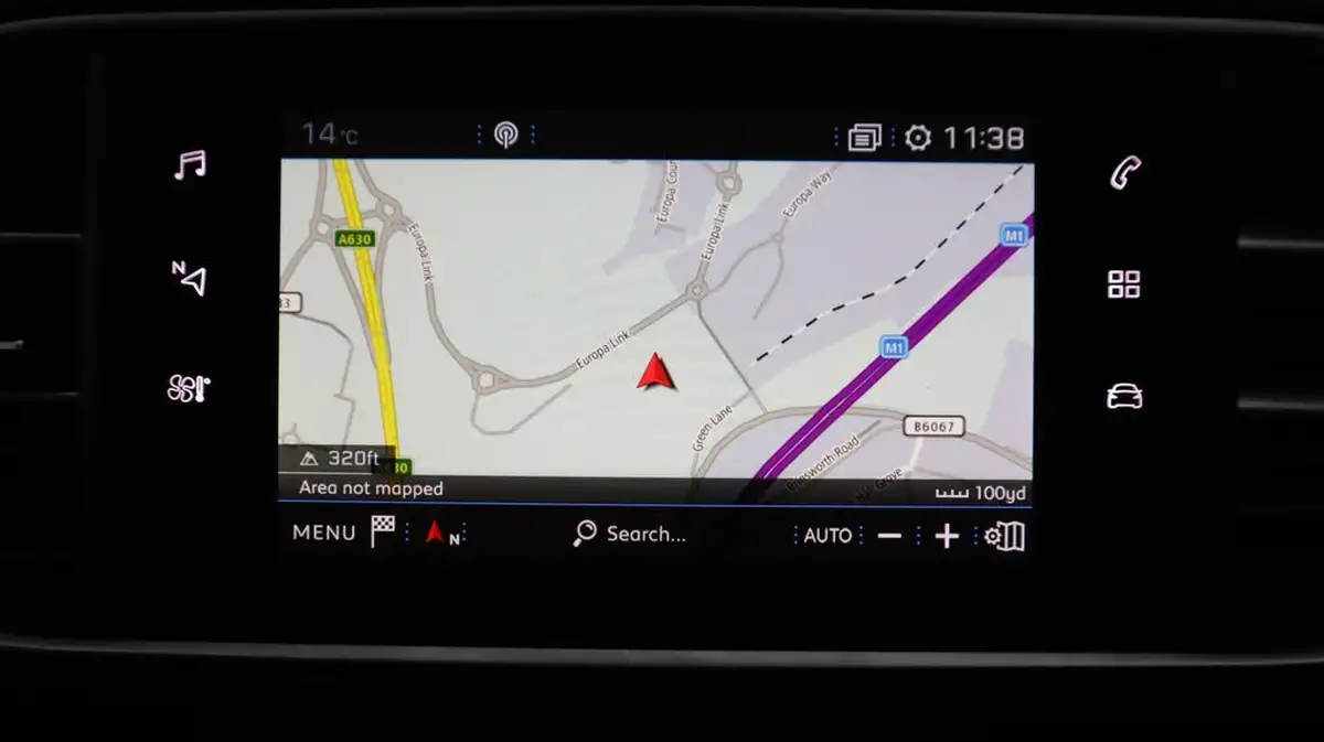 2019-peugeot-308-12-puretech-tech-edition-big-11