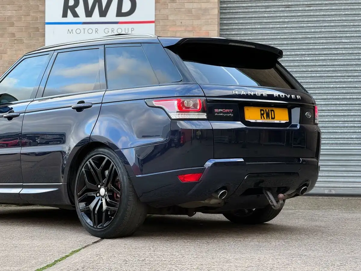 2014-land-rover-range-rover-sport-30-sd-v6-autobiography-dynamic-big-9