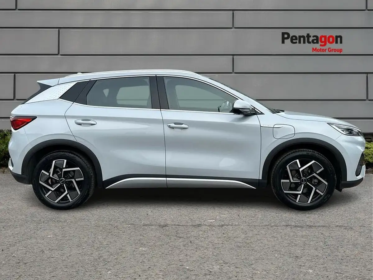 2024-byd-atto-3-e-comfort-big-10
