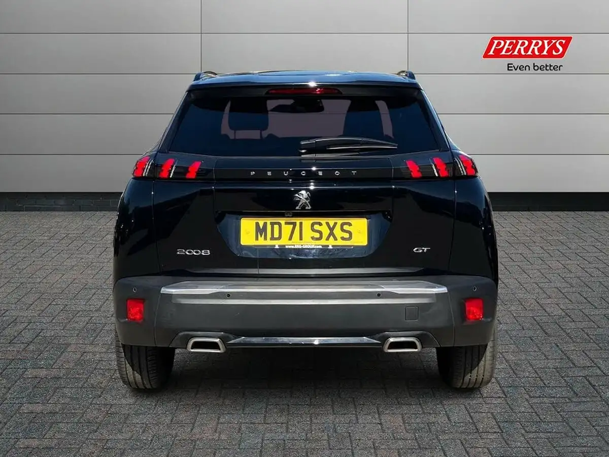 2022-peugeot-2008-suv-12-puretech-gt-big-4