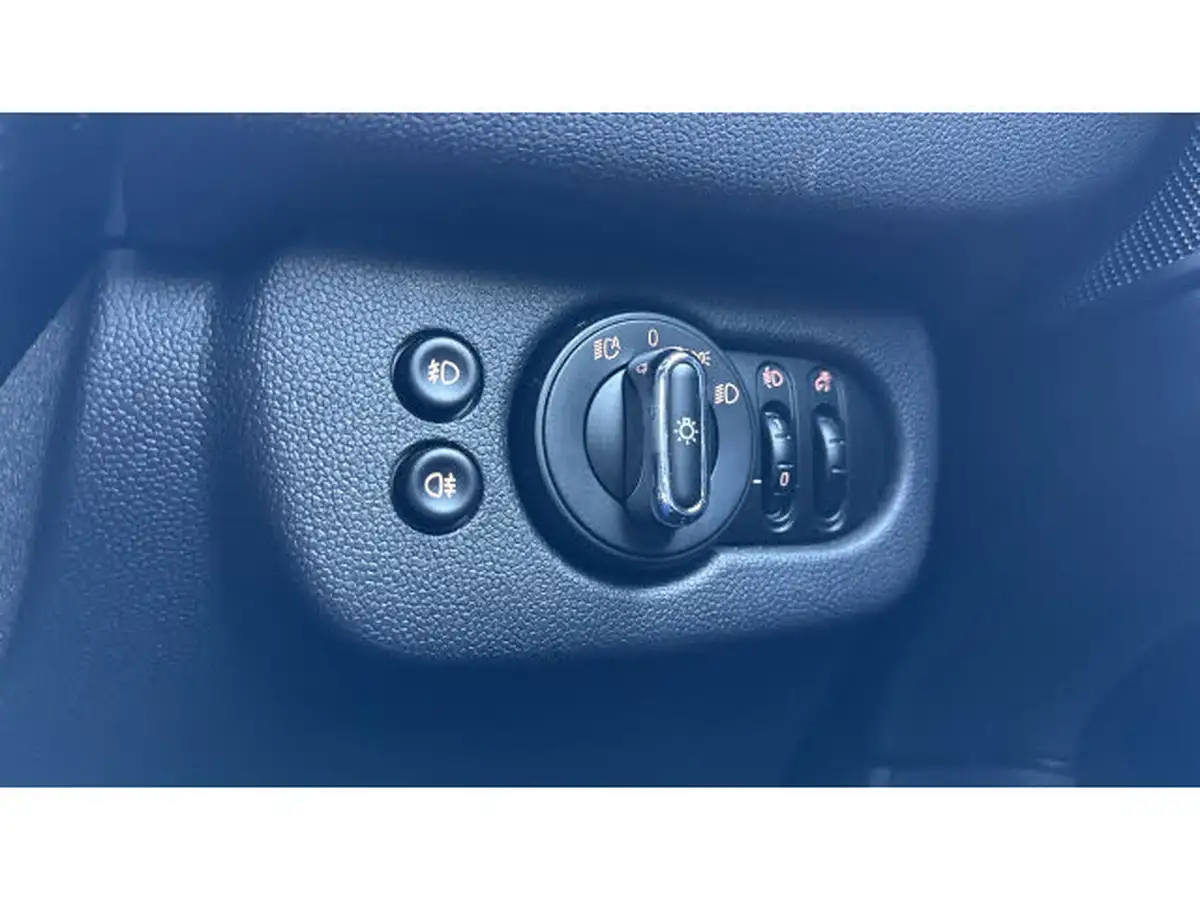 2021-mini-clubman-15-cooper-sport-auto-big-30