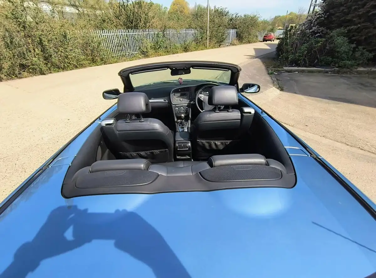 2009-saab-9-3-19td-aero-convertible-2d-big-2