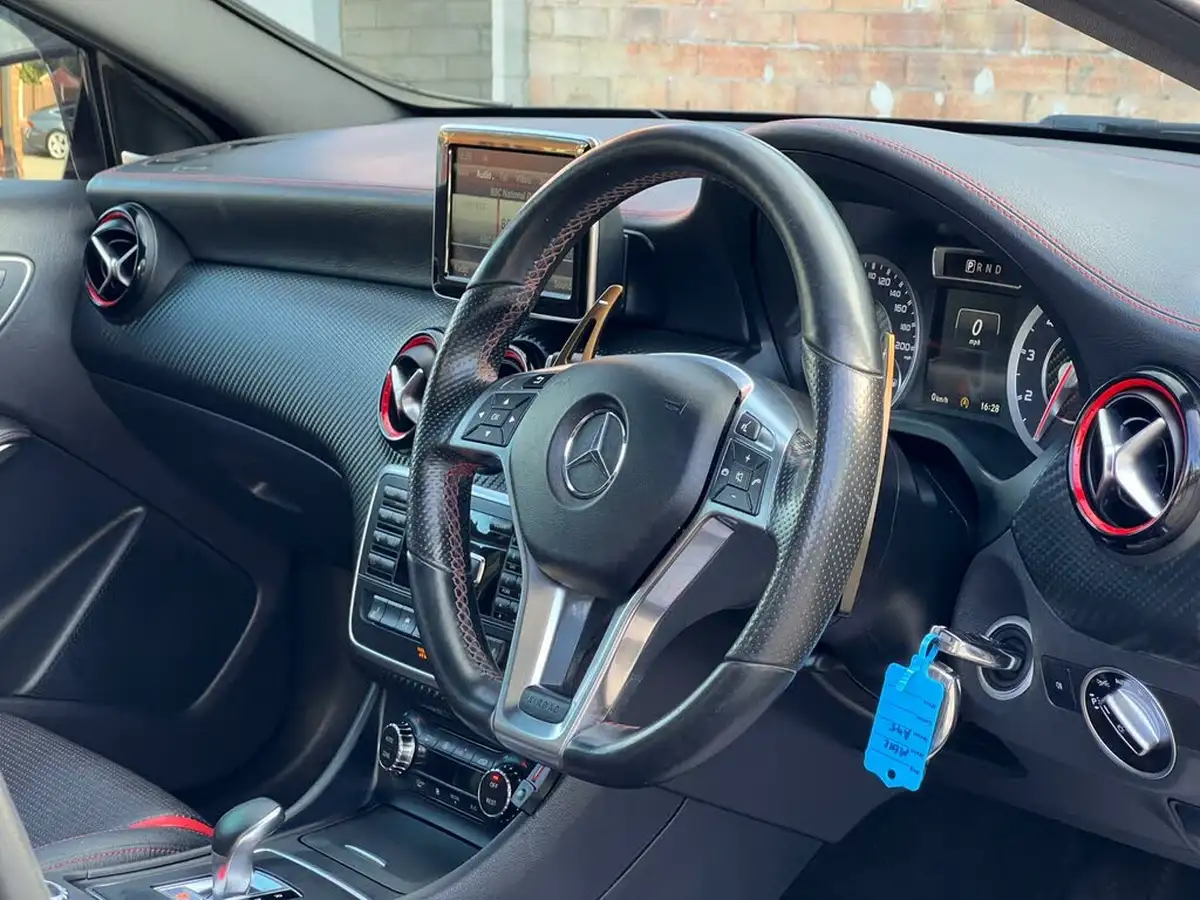 2020-tesla-model-3-e-performance-big-12