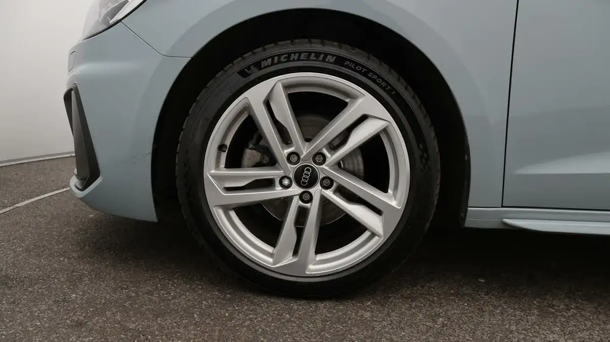 2021-audi-a1-10-30-tfsi-s-line-110ps-big-18