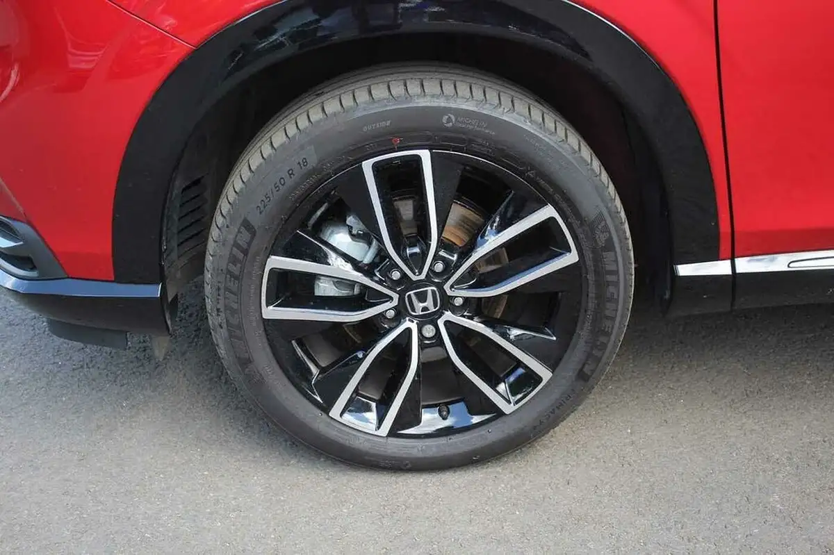 2024-honda-hr-v-15-i-mmd-advance-big-8