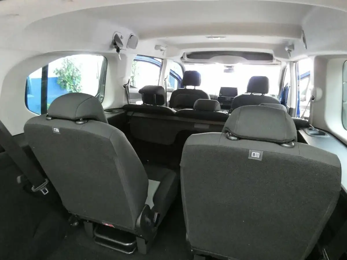 2019-citroen-berlingo-15bluehdi-flair-xl-size-130ps-eat8-big-37