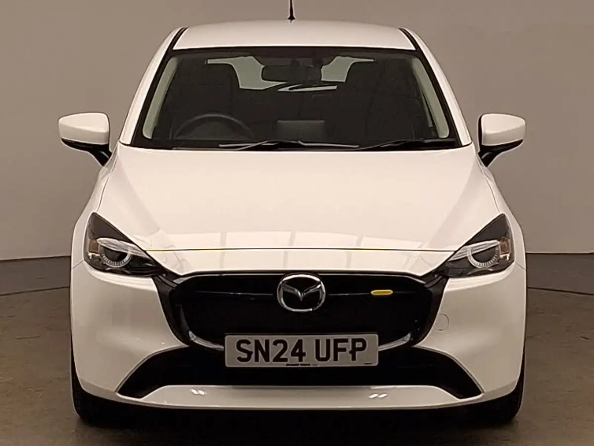 2024-mazda-mazda2-15-skyactiv-g-centre-line-big-11