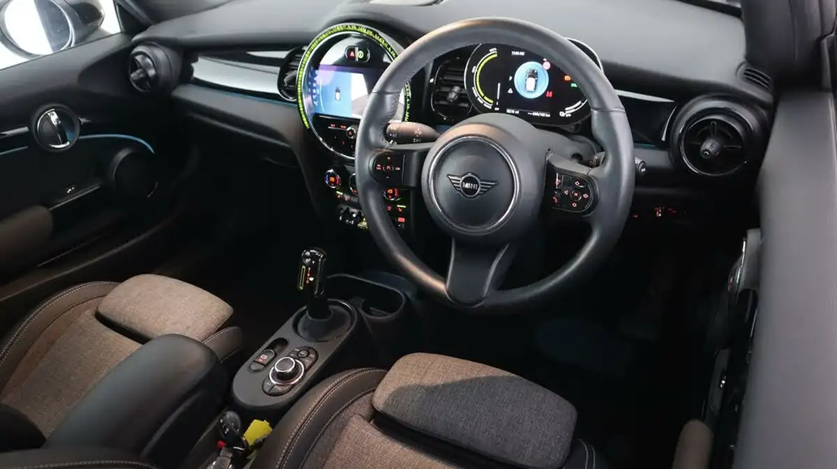 2022-mini-cooper-e-cooper-s-2-big-9