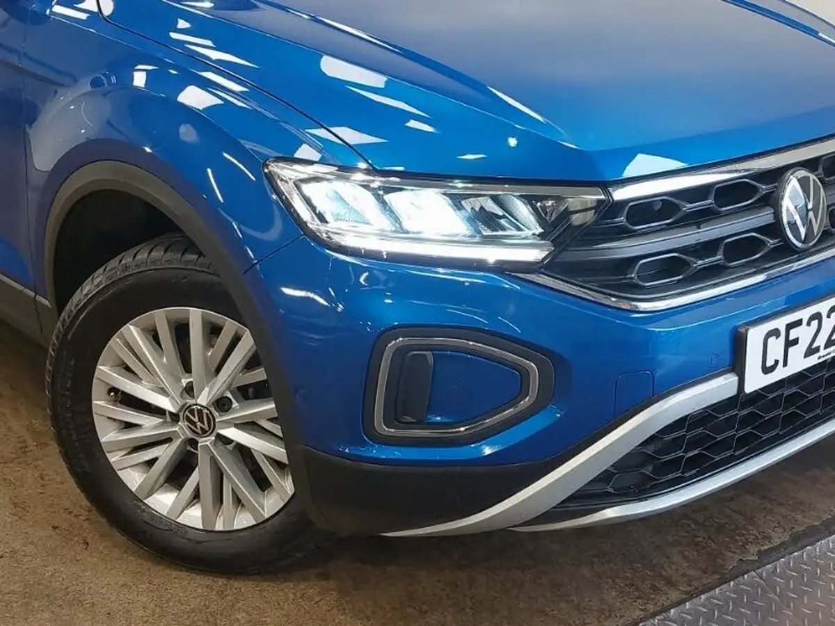 2022-volkswagen-t-roc-15-tsi-life-dsg-big-8