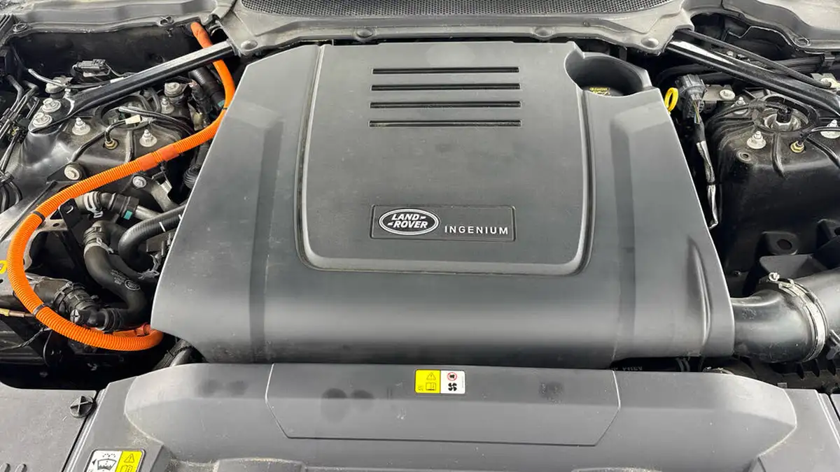 2021-land-rover-range-rover-30-p400-vogue-big-27