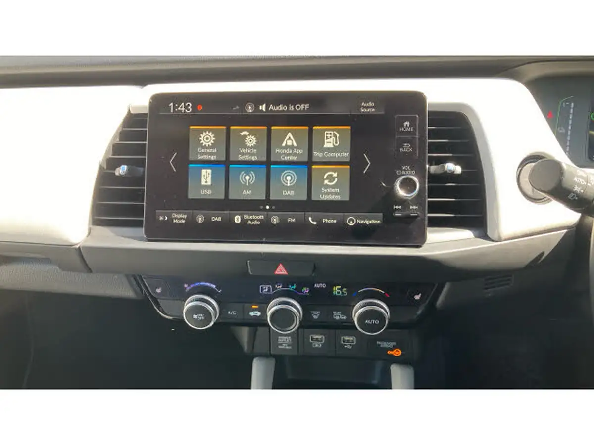 2021-honda-jazz-15-i-mmd-ex-107ps-big-15