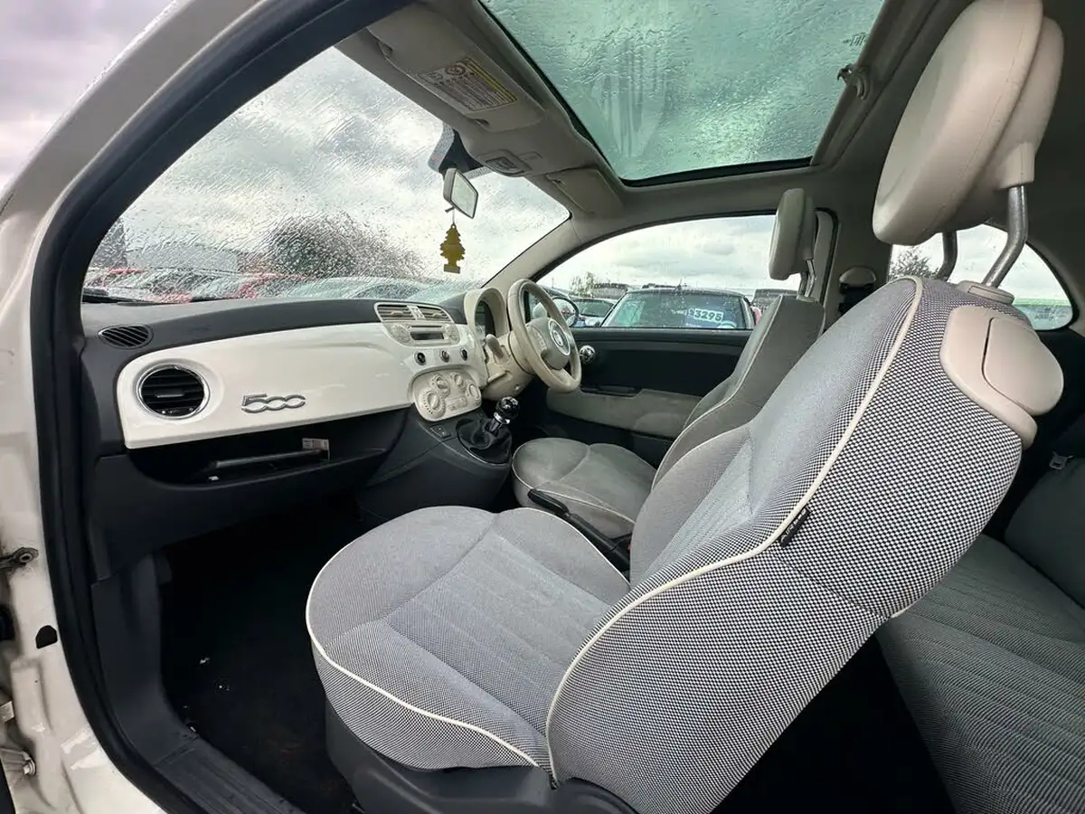 2012-fiat-500-12-lounge-ss-big-14