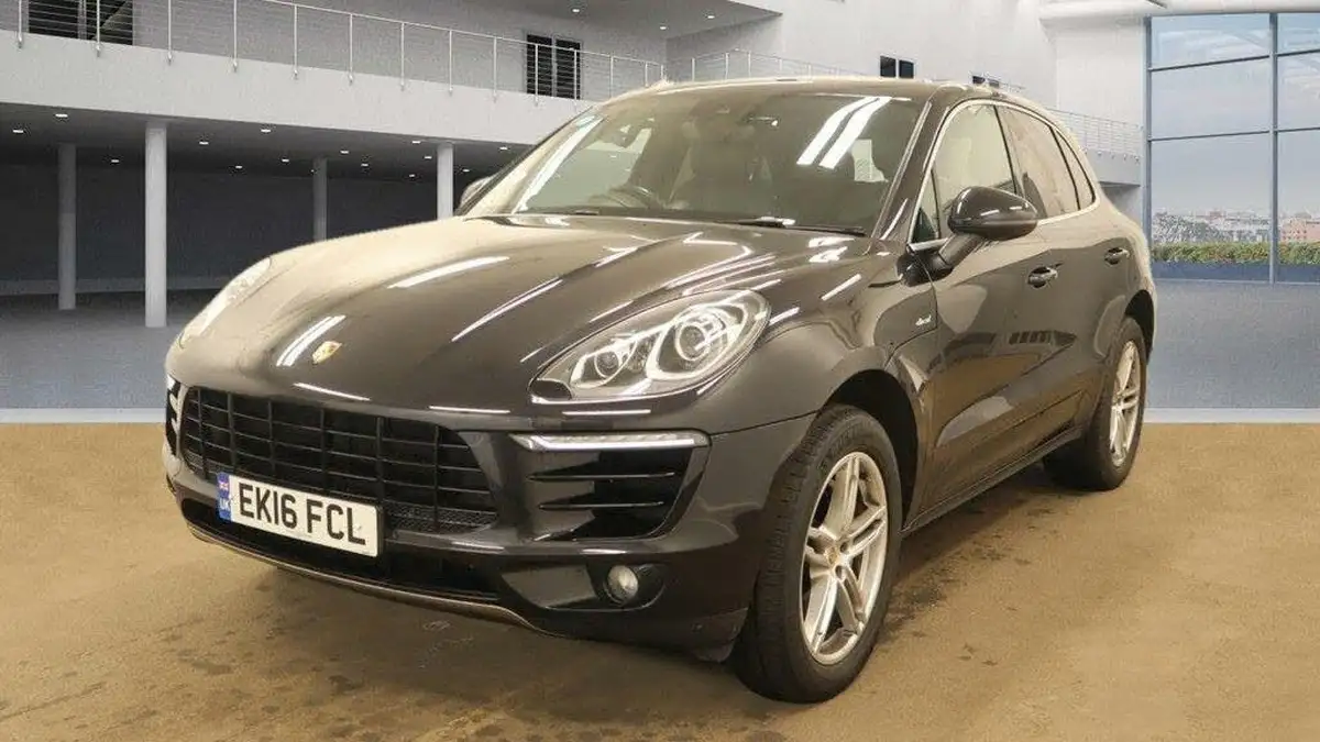 2016-porsche-macan-30td-s-big-5
