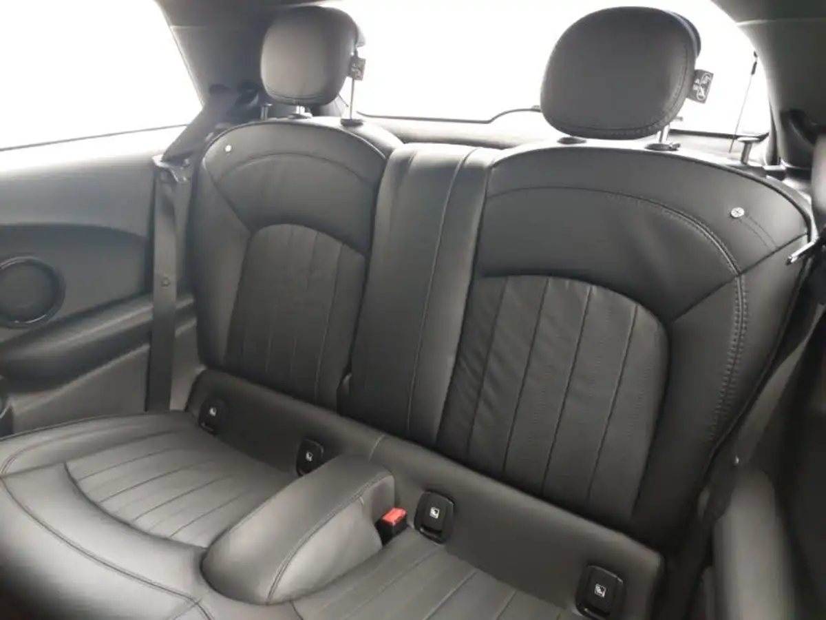 2022-mini-cooper-15-cooper-exclusive-hatchback-3d-big-11