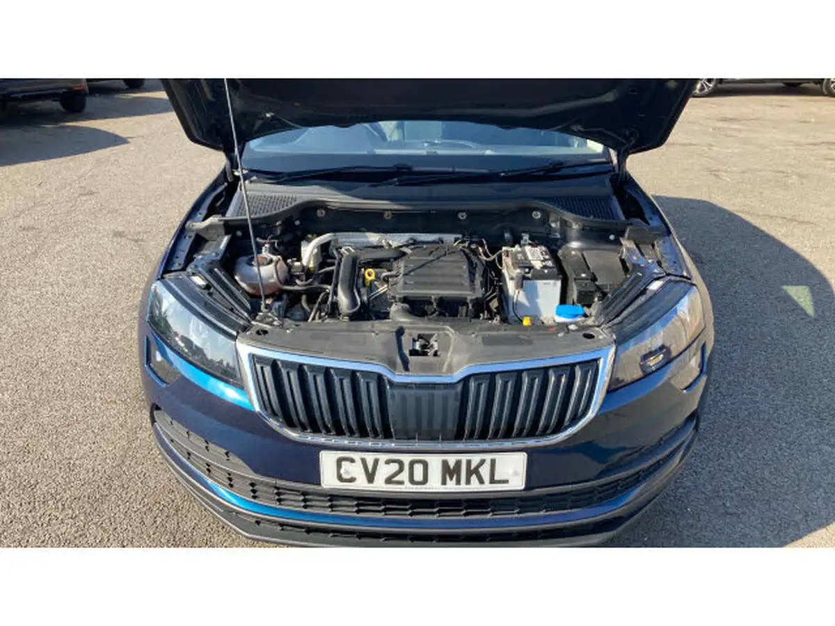 2020-skoda-karoq-10-tsi-se-115ps-big-7