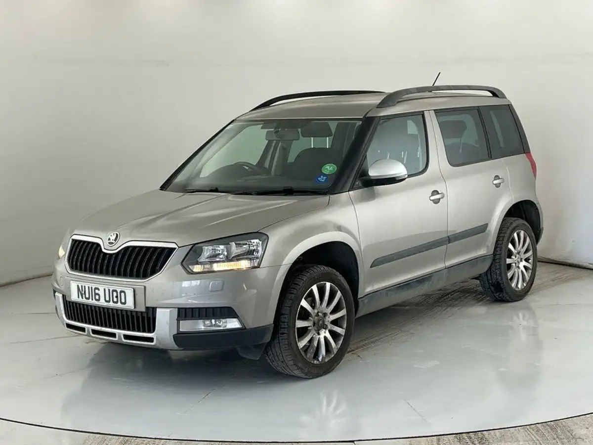 2016-skoda-yeti-outdoor-20tdi-scr-se-business-109ps-big-2