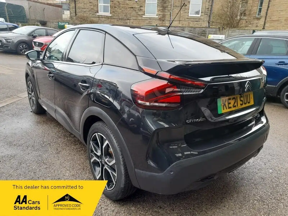 2021-citroen-c4-e-sense-plus-big-4