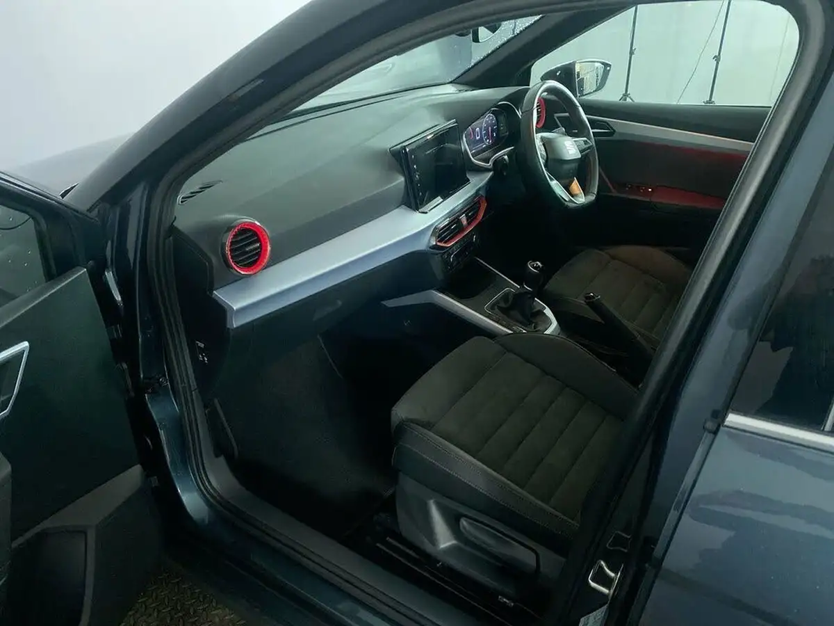 2023-seat-arona-10-tsi-fr-sport-big-16