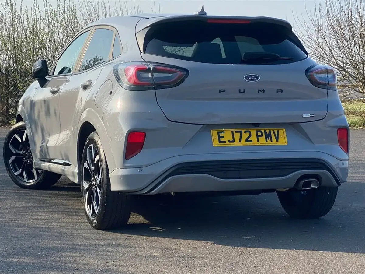 2022-ford-puma-suv-10-st-line-x-125ps-auto-big-2