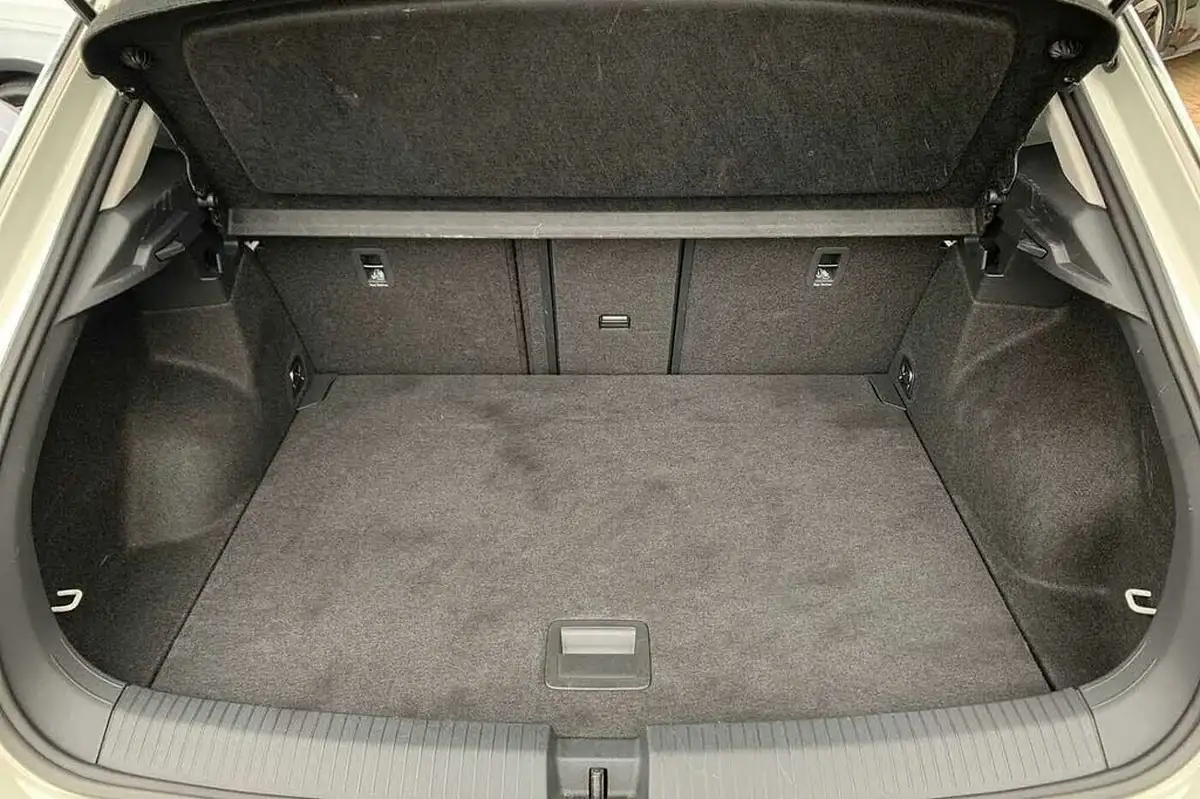 2024-volkswagen-t-roc-15-tsi-style-hatchback-5d-dsg-big-10