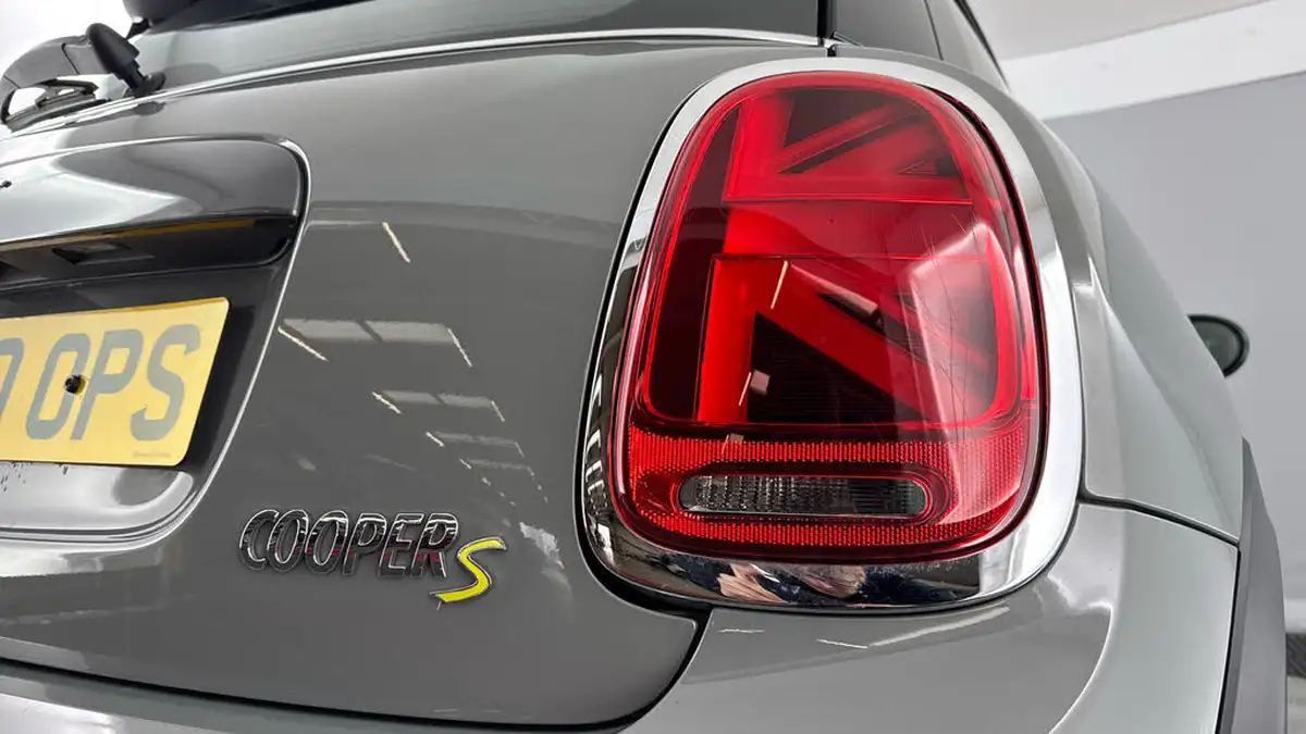 2020-mini-cooper-e-cooper-s-3-big-27