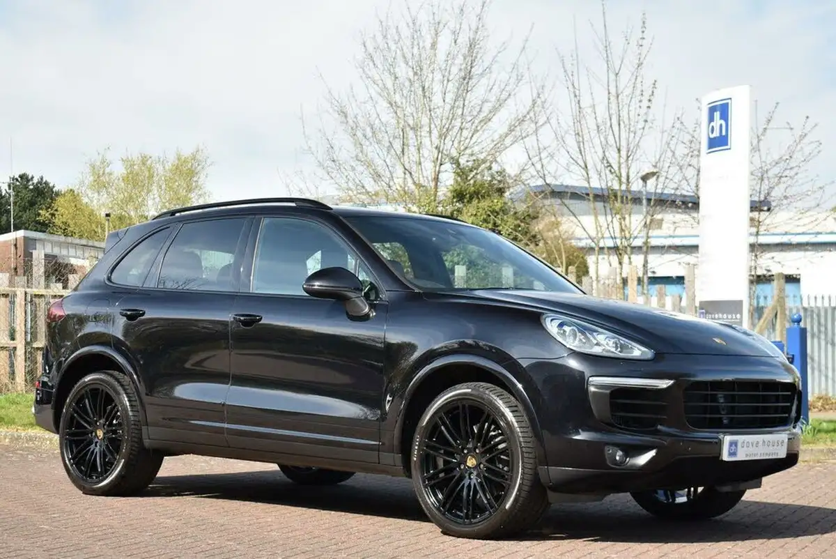2018-porsche-cayenne-30td-diesel-platinum-edition-big-11