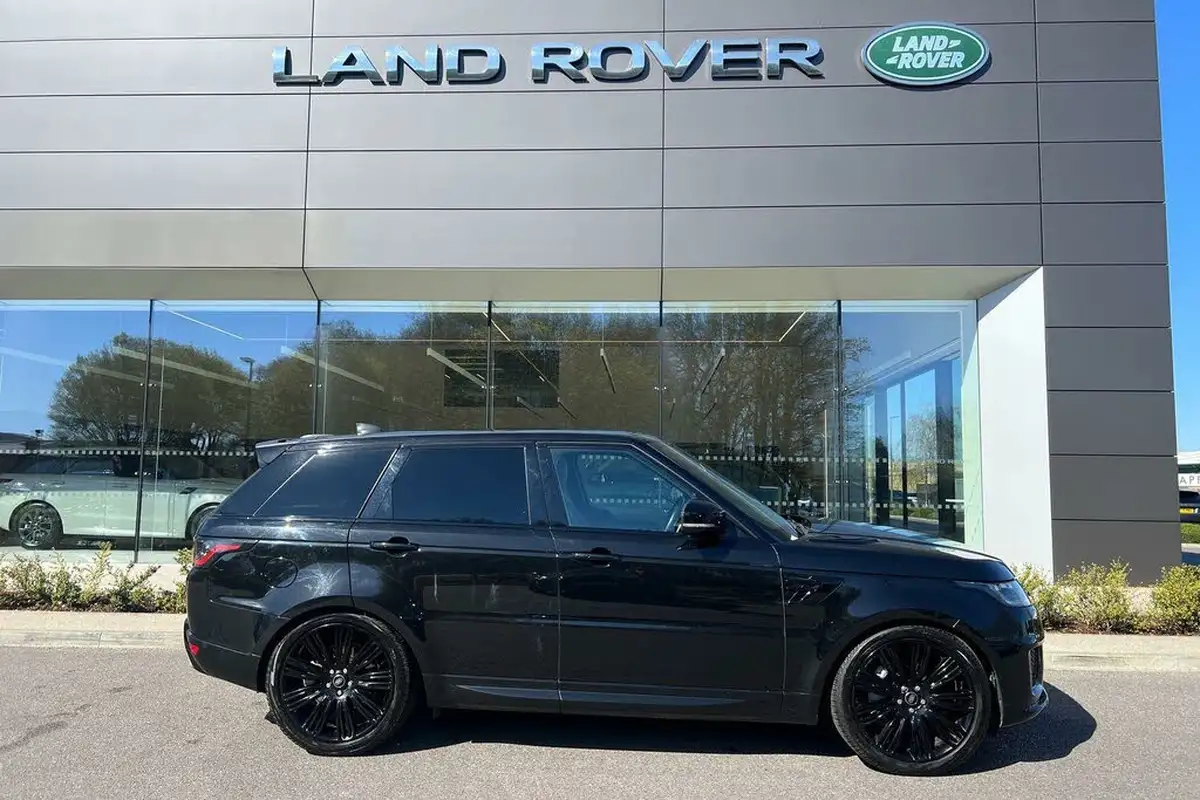 2022-land-rover-range-rover-sport-30-d300-hse-dynamic-black-big-1
