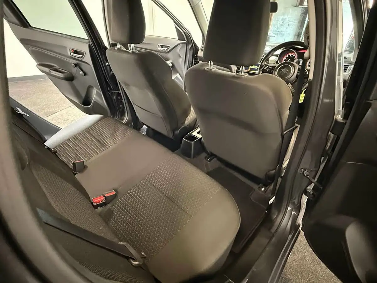 2021-suzuki-swift-12-dualjet-sz-l-big-30