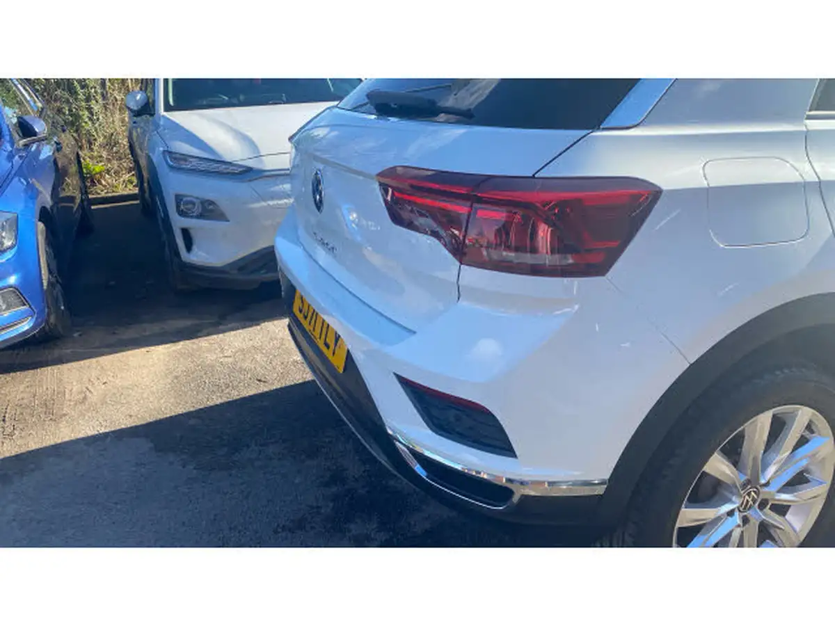 2021-volkswagen-t-roc-15-tsi-sel-dsg-big-23