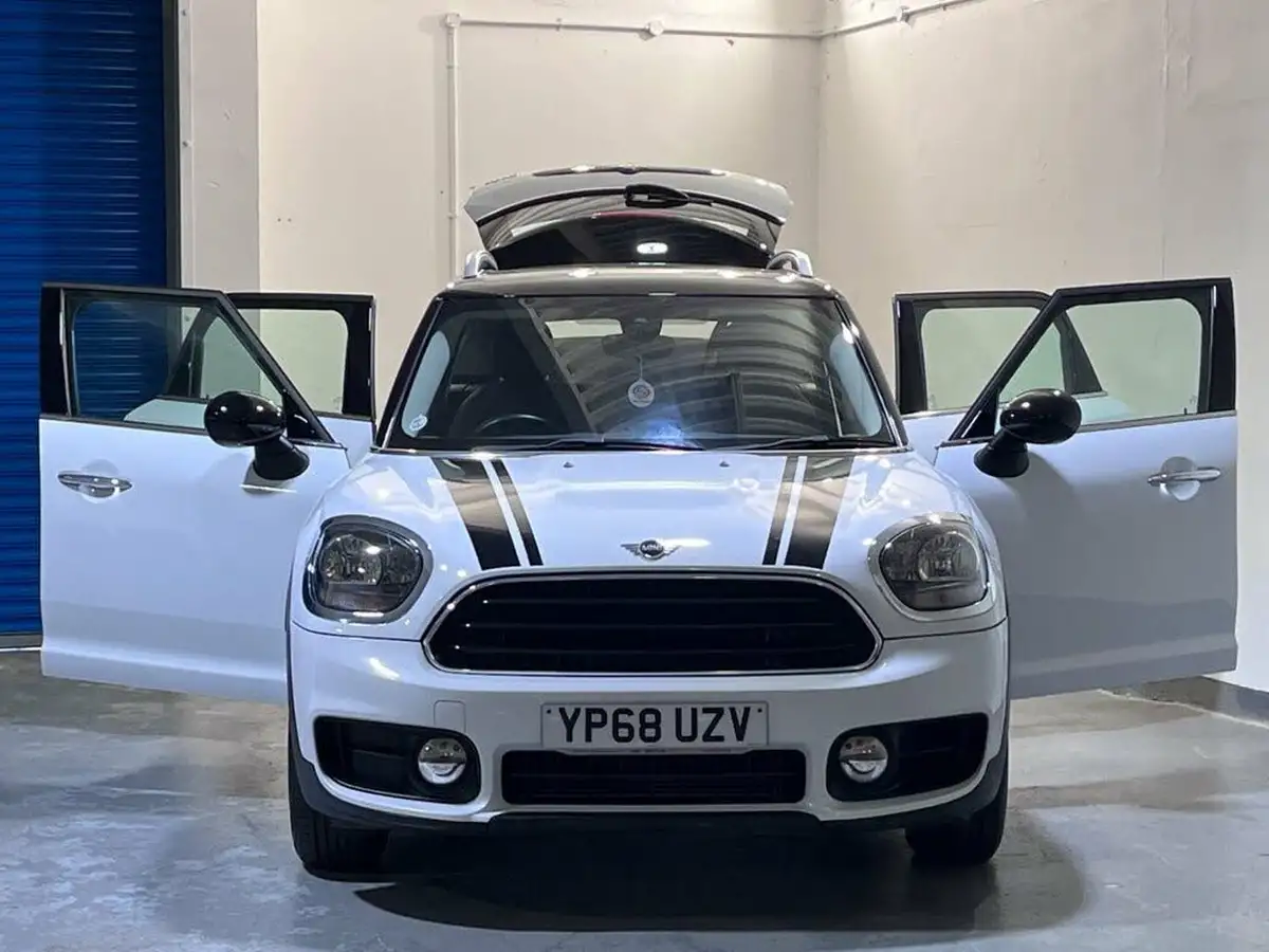 2018-mini-countryman-15-cooper-ss-big-1