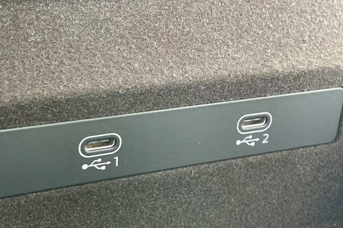 2022-audi-a6-avant-20-40-tfsi-sport-big-45