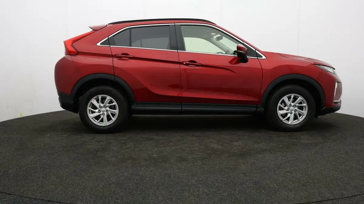 2018-mitsubishi-eclipse-cross-15-2-big-31