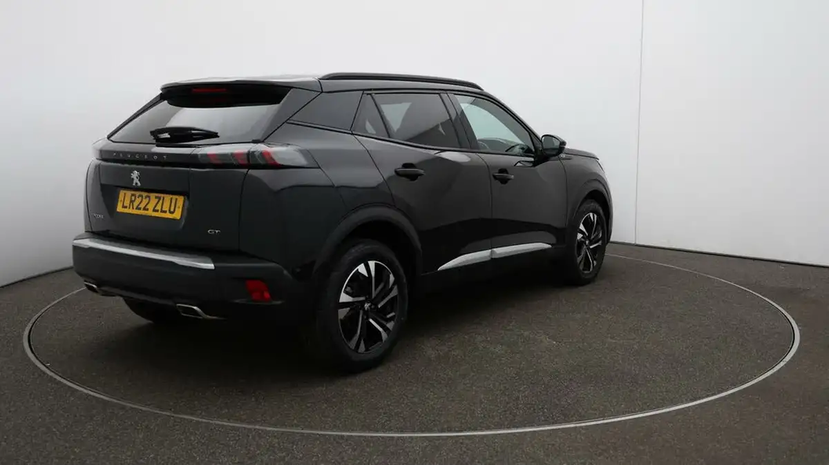2022-peugeot-2008-suv-12-puretech-gt-eat8-big-49